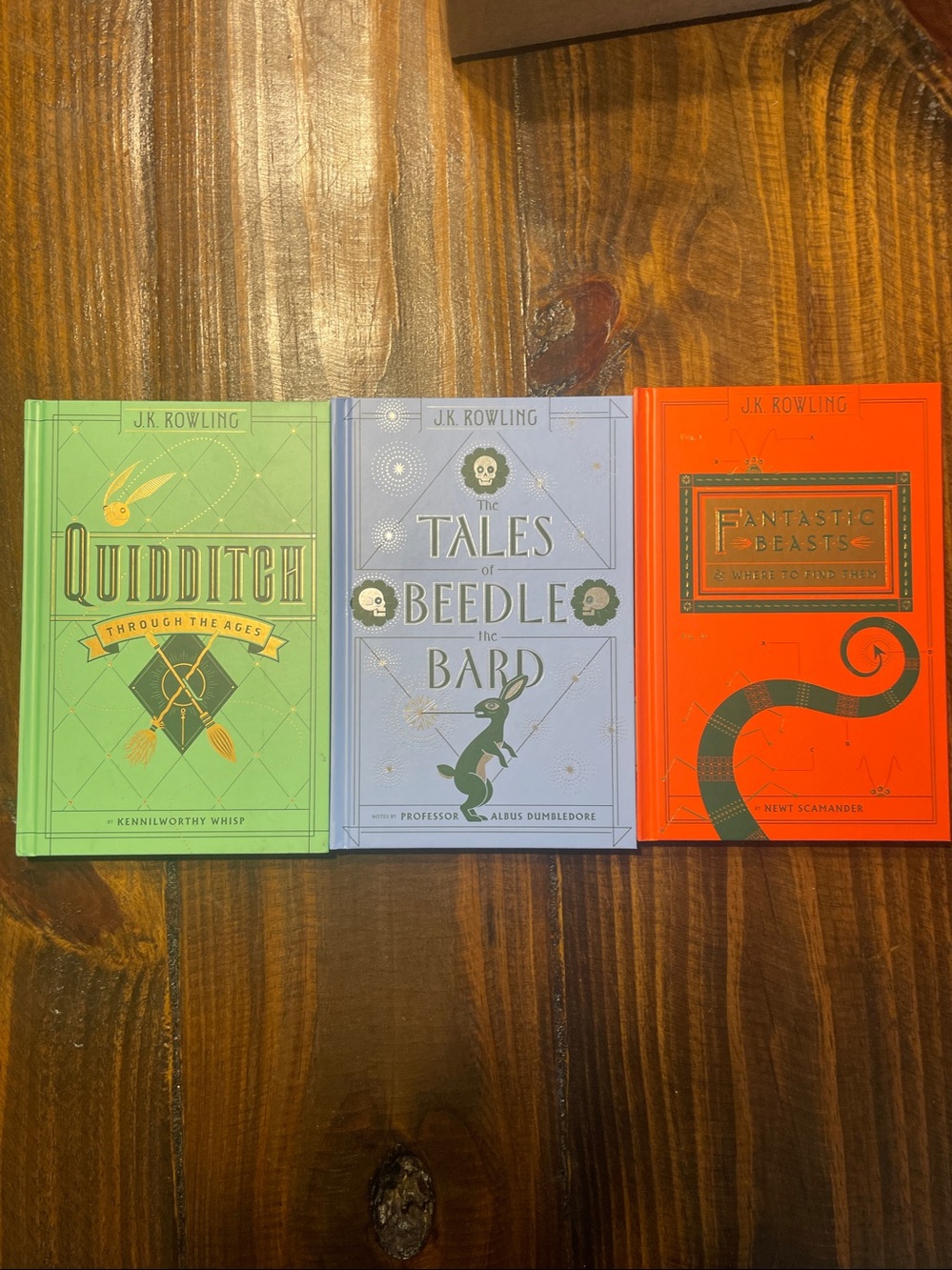 Hogwarts Library Box Set - Green - Picture 6 of 6
